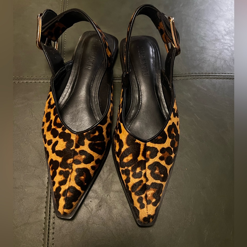 Steve Madden Leopard print flats
